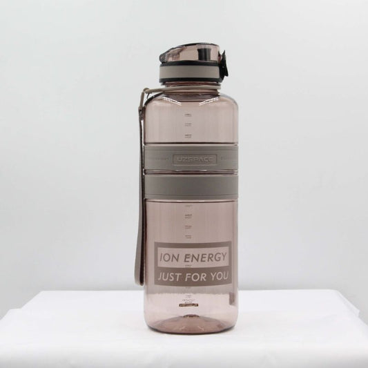 TRITAN WATER BOTTLE 2LTR OAK GRAY 5038
